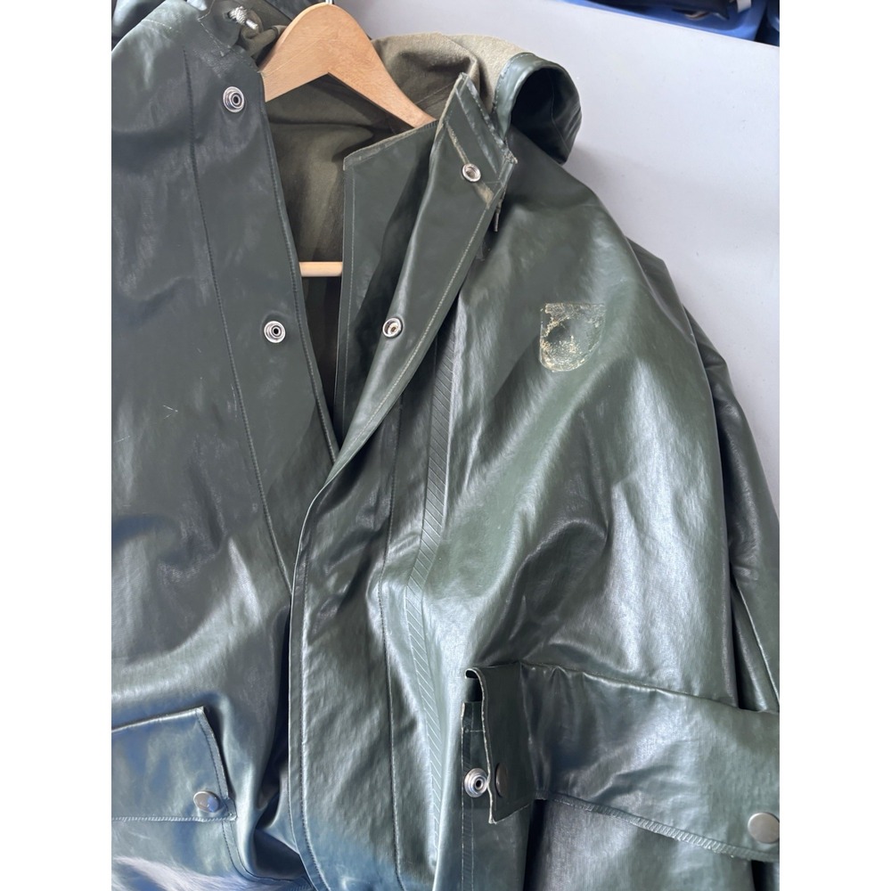 Vintage Stearns DryWear Jacket Mens Large Green Waterproof Hooded Workwear
